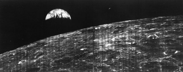 1966: First view of Earth from the moon (Lunar Orbiter 1)